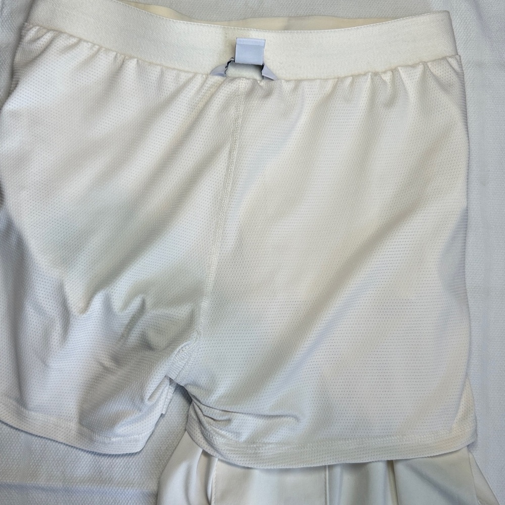 Athleta Vienna Ivory Cargo Skort Size 4 - Picture 9 of 13